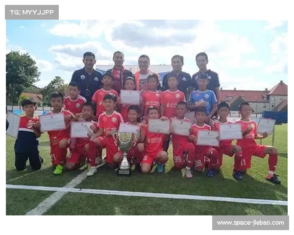 中国队公布U17亚洲杯预选赛大名单，留洋小将邝兆镭、谢晋在列